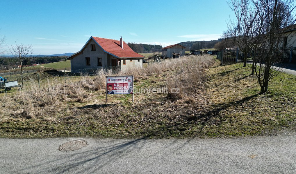 Prodej stavebního pozemku 1 371 m², Věžovatá Pláně – náhled fotky 3