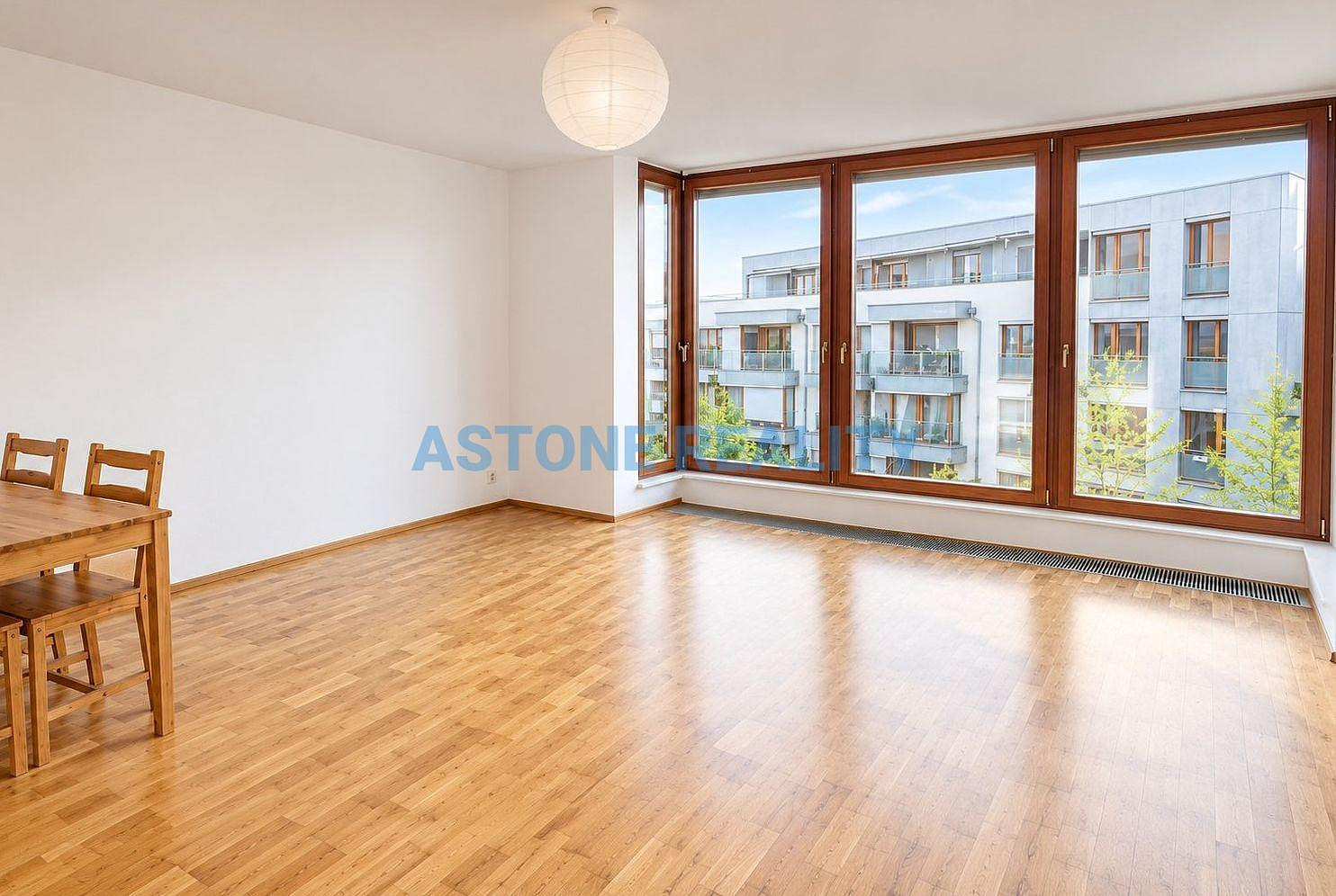 Pronájem bytu 2+kk 55 m²