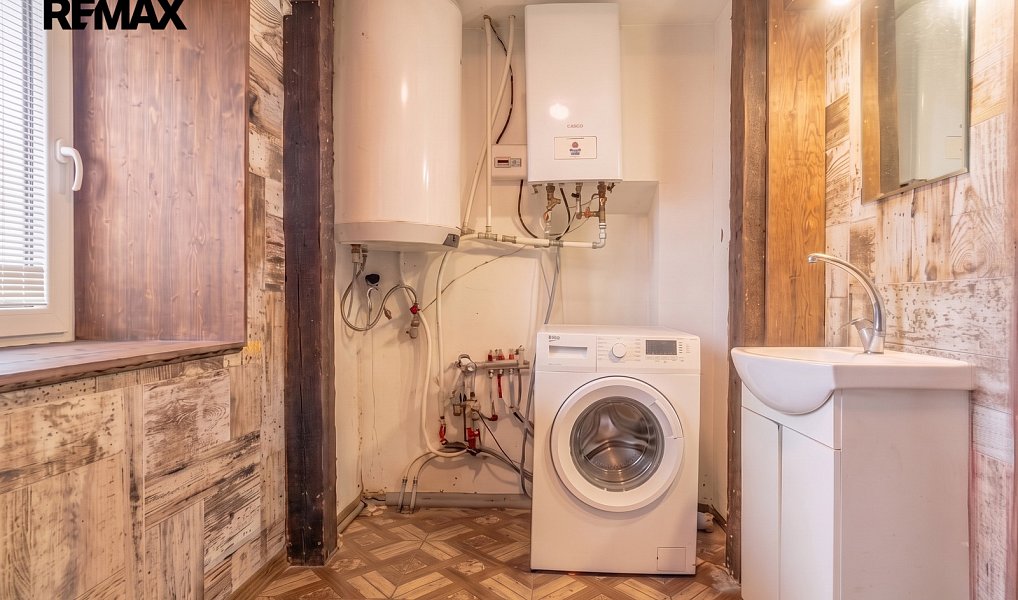 Prodej domu 193 m² s pozemkem 748 m², Okřesaneč – náhled fotky 16