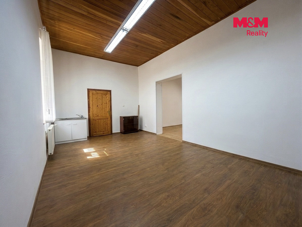 Pronájem obchodních prostor 73 m² – fotografie 5