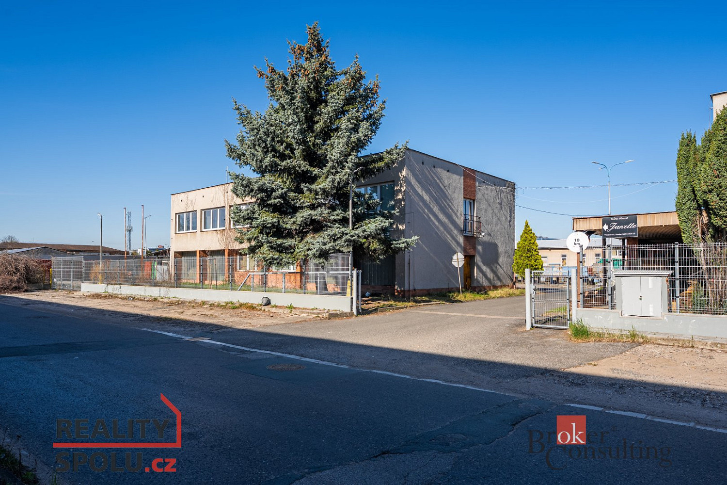 Pronájem výrobních prostor 1 059 m²