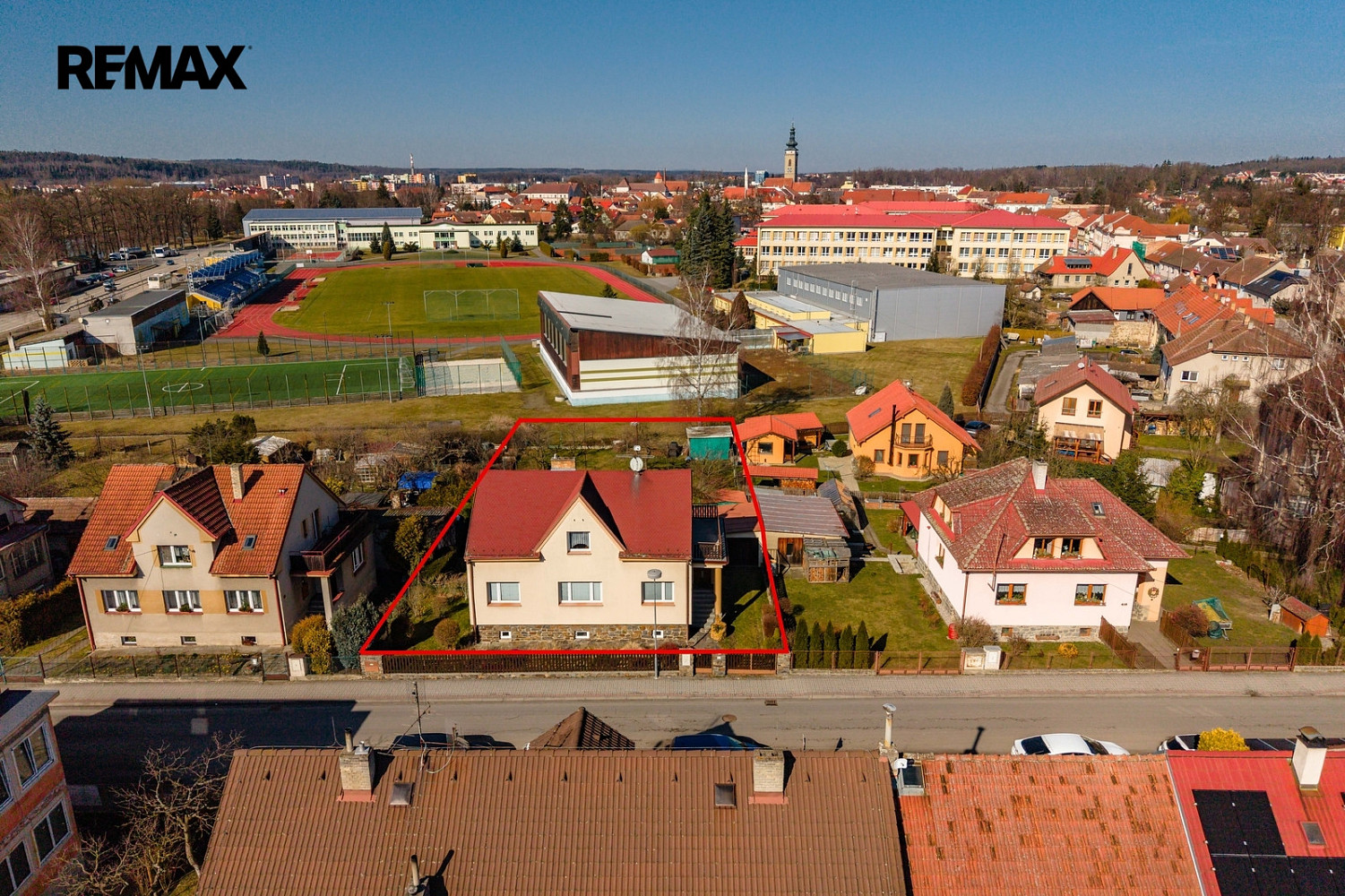 Prodej domu 114 m² s pozemkem 1 100 m² — photo 2