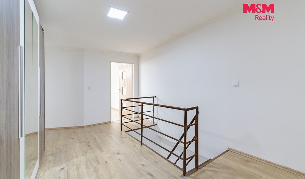 Pronájem bytu 4+1 128 m², Cheb – náhled fotky 7