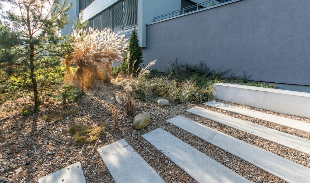 Pronájem kanceláře 398 m², Praha – náhled fotky 17