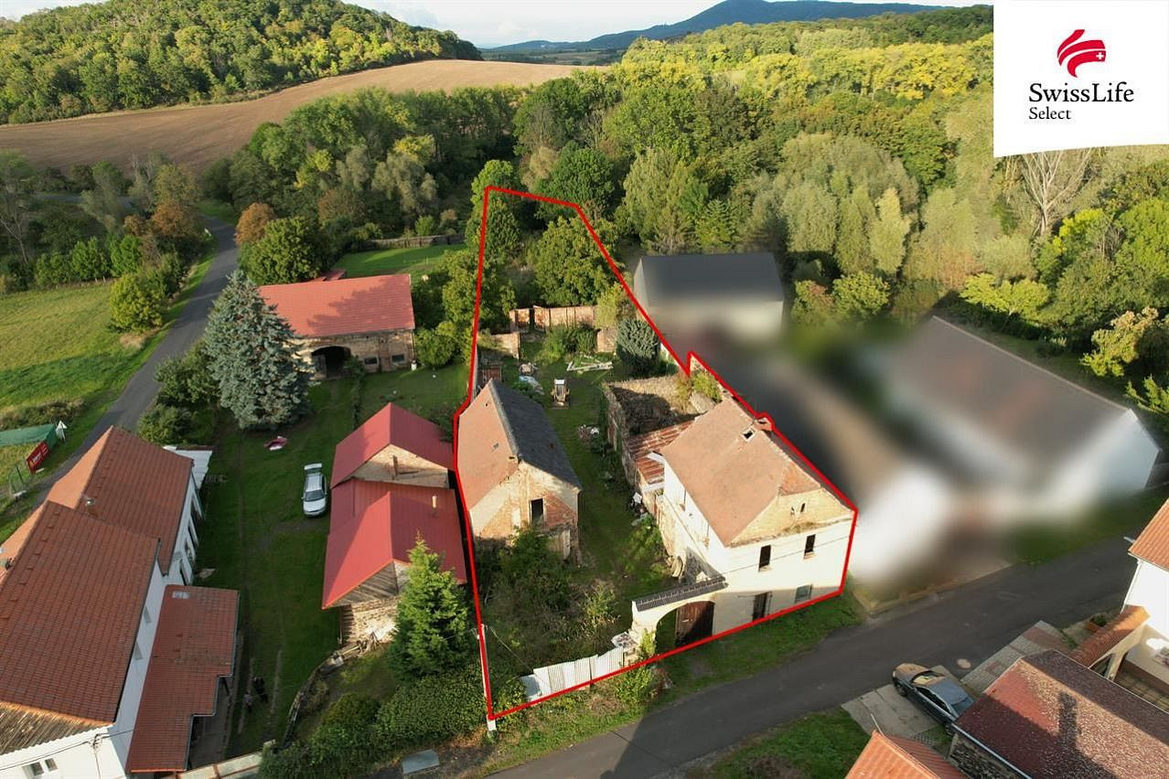 Prodej stavebního pozemku 2 636 m² – fotografie 2
