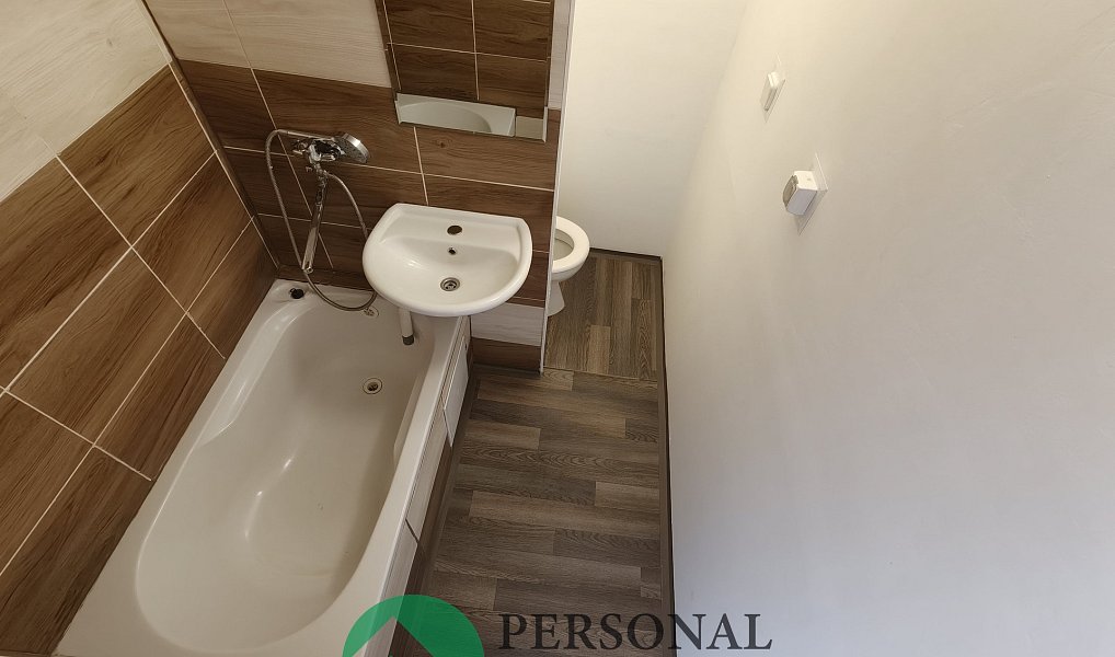 Pronájem bytu 1+1 42 m², Cheb – náhled fotky 5