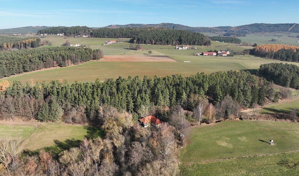 Prodej domu 450 m² s pozemkem 4 111 m², Křemže – náhled fotky 6