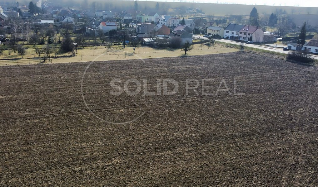 Prodej stavebního pozemku 5 332 m², Uhřičice – náhled fotky 4