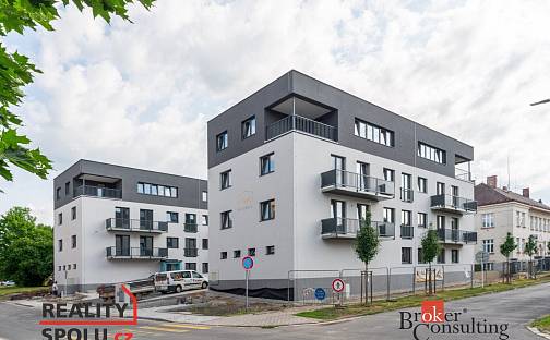 Prodej bytu 3+kk 70 m², Husova, Hronov, okres Náchod