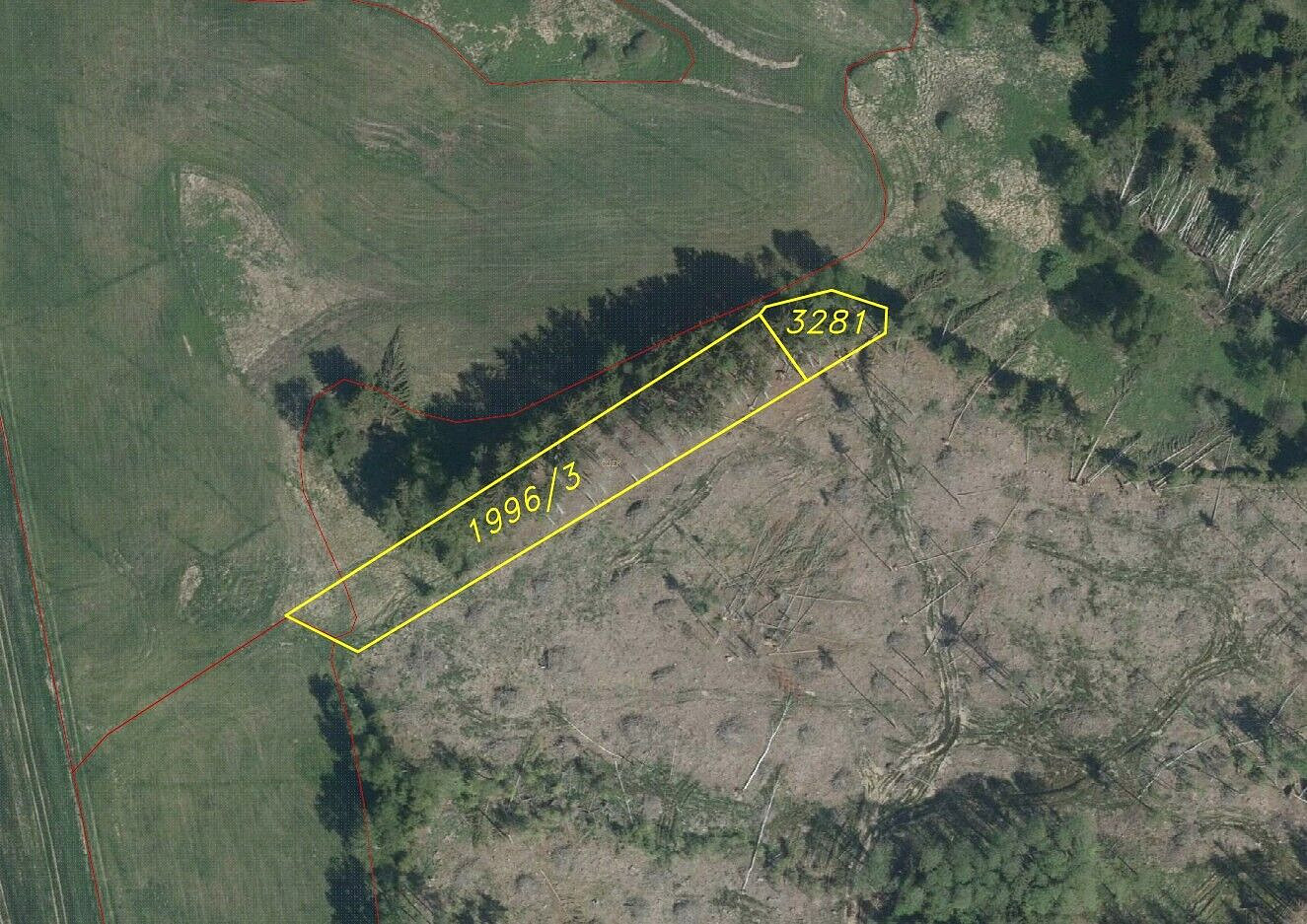 Prodej pole 2 395 m²