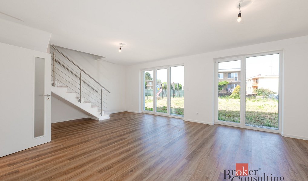 Prodej domu 127 m² s pozemkem 456 m², Chotětov – náhled fotky 2
