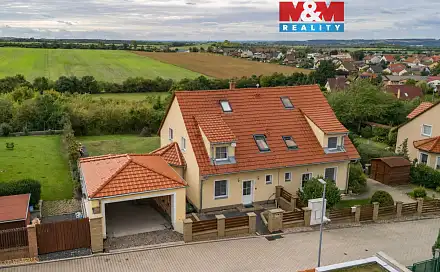 Prodej domu 136 m² s pozemkem 369 m², Šípková, Postřižín, okres Mělník