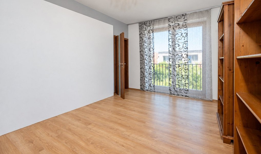 Pronájem bytu 4+kk 120 m², Husinec – náhled fotky 11