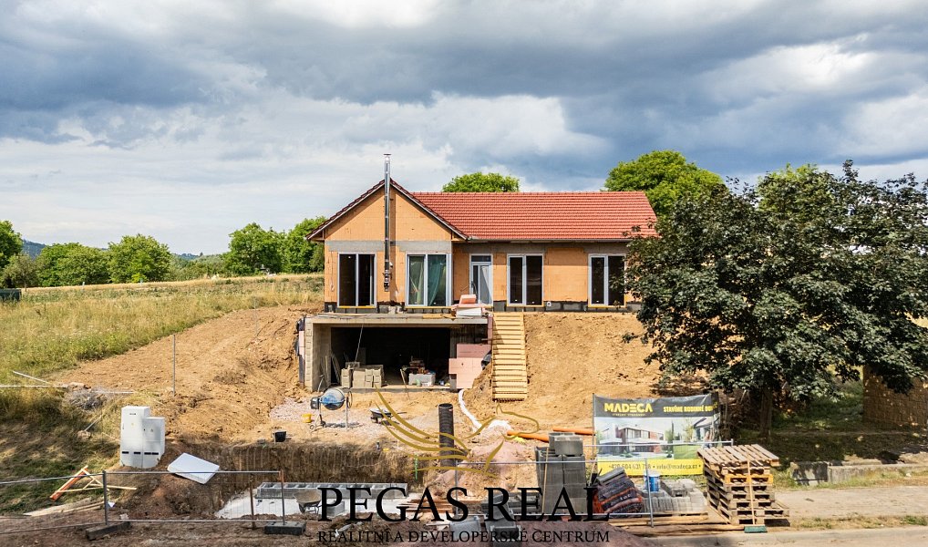 Prodej domu 146 m² s pozemkem 519 m², Malhostovice – náhled fotky 2