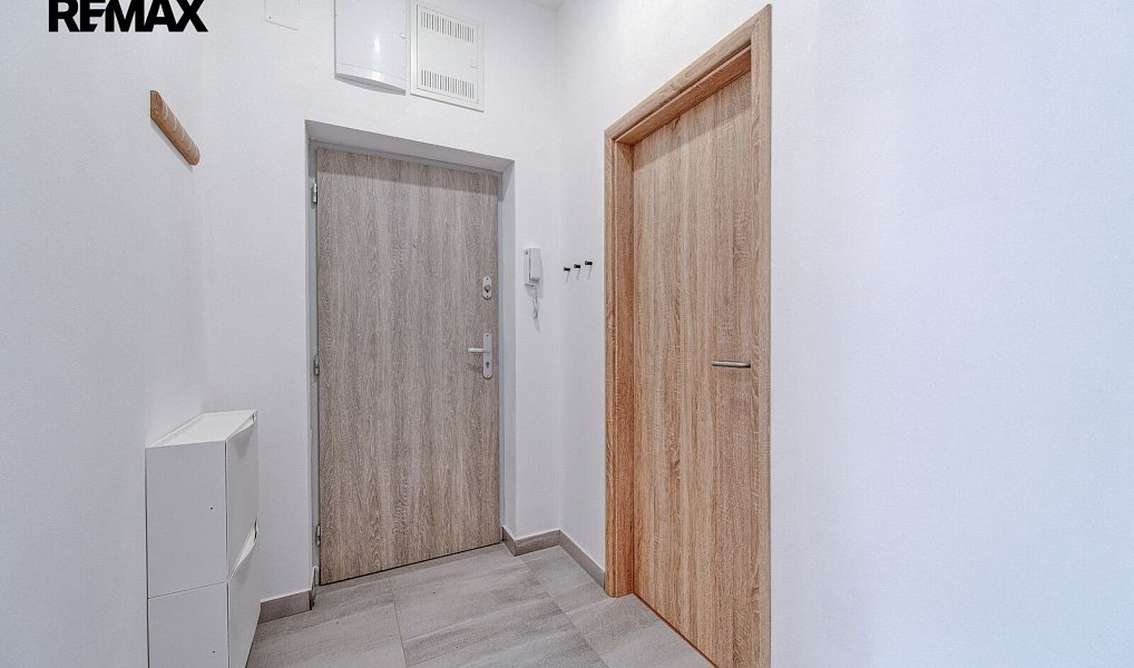 Prodej bytu 2+1 50 m², Aš – náhled fotky 2