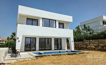 Prodej domu 218 m² s pozemkem 581 m², La Duquesa, Španělsko