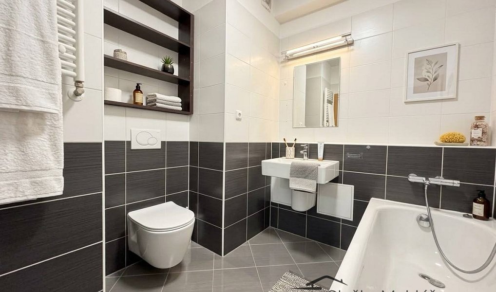 Prodej bytu 2+kk 56 m², Praha – náhled fotky 10