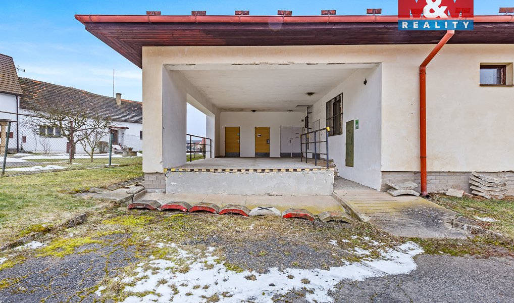 Prodej domu 345 m² s pozemkem 557 m², Kryry – náhled fotky 11