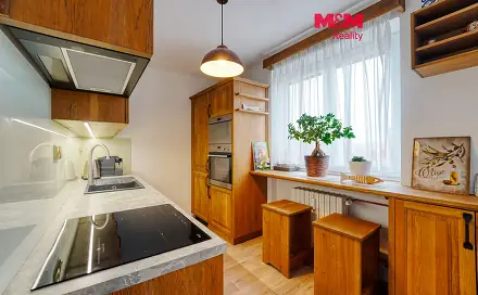 Pronájem bytu 2+1 53 m², Radiová, Plzeň - Doubravka