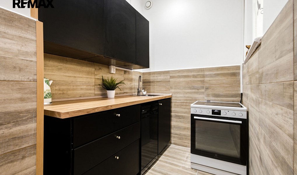 Prodej bytu 3+1 84 m², Praha – náhled fotky 7