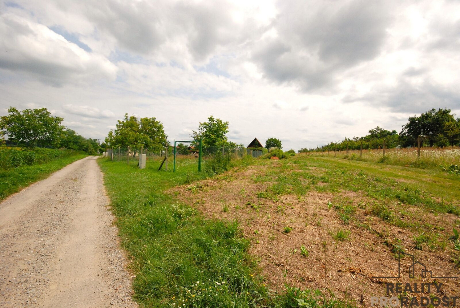 Prodej chaty/chalupy 15 m² s pozemkem 1 995 m² — photo 2