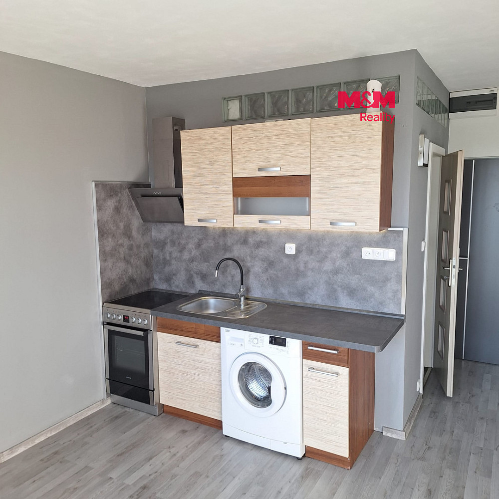 Pronájem bytu 1+1 35 m²