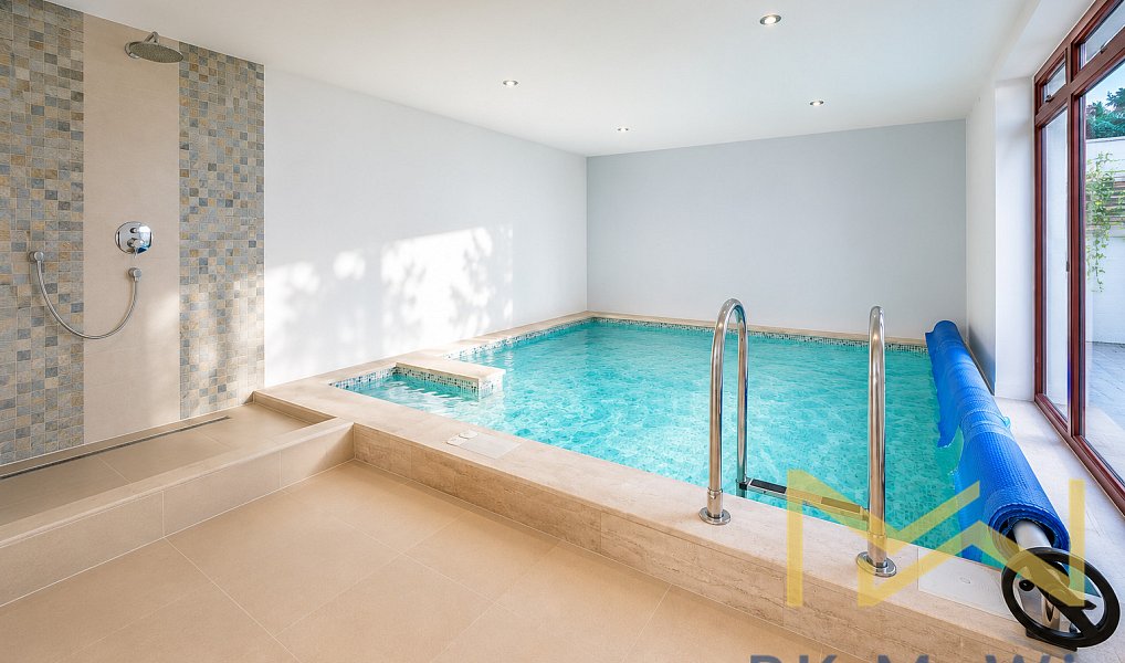 Pronájem domu 350 m² s pozemkem 330 m², Praha – náhled fotky 11