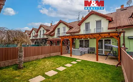 Prodej domu 118 m² s pozemkem 236 m², Lomená, Veltrusy, okres Mělník