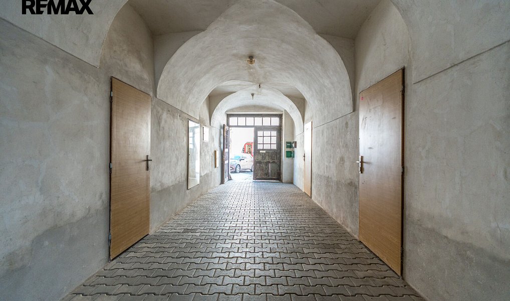 Prodej domu 642 m² s pozemkem 480 m², Litoměřice – náhled fotky 38