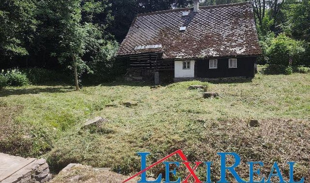 Prodej stavebního pozemku 890 m², Čenkovice – náhled fotky 2