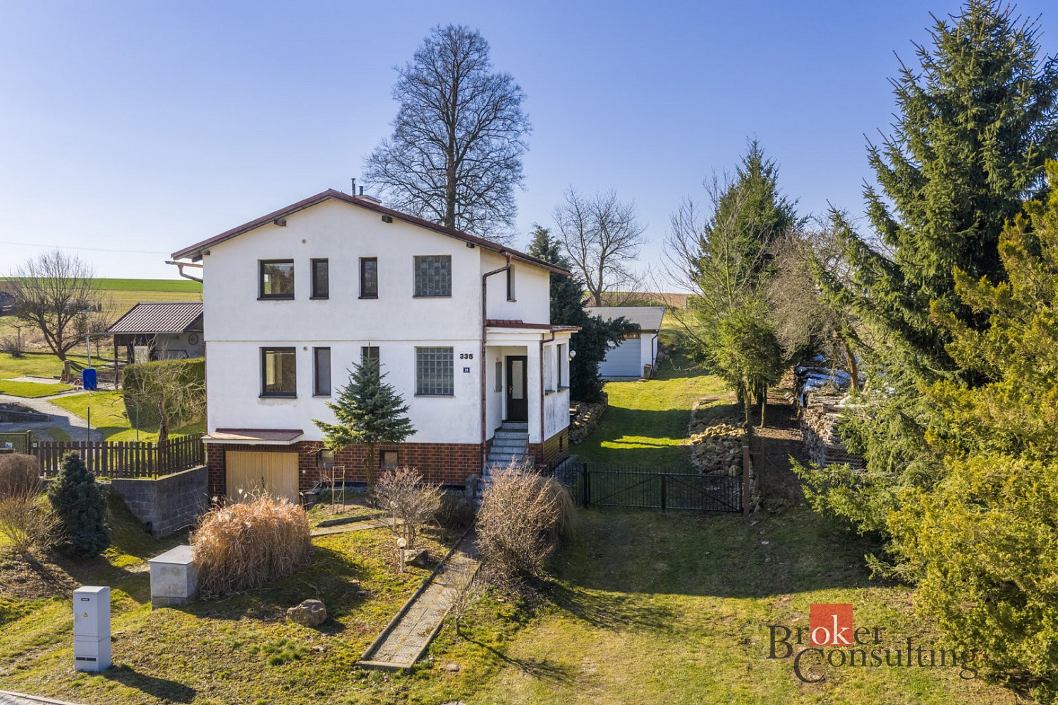Prodej domu 265 m² s pozemkem 1 714 m²