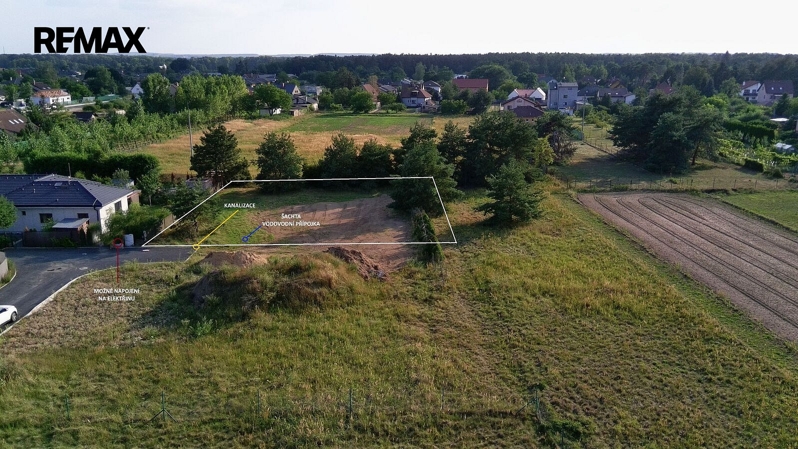 Prodej stavebního pozemku 1 087 m² – fotografie 2