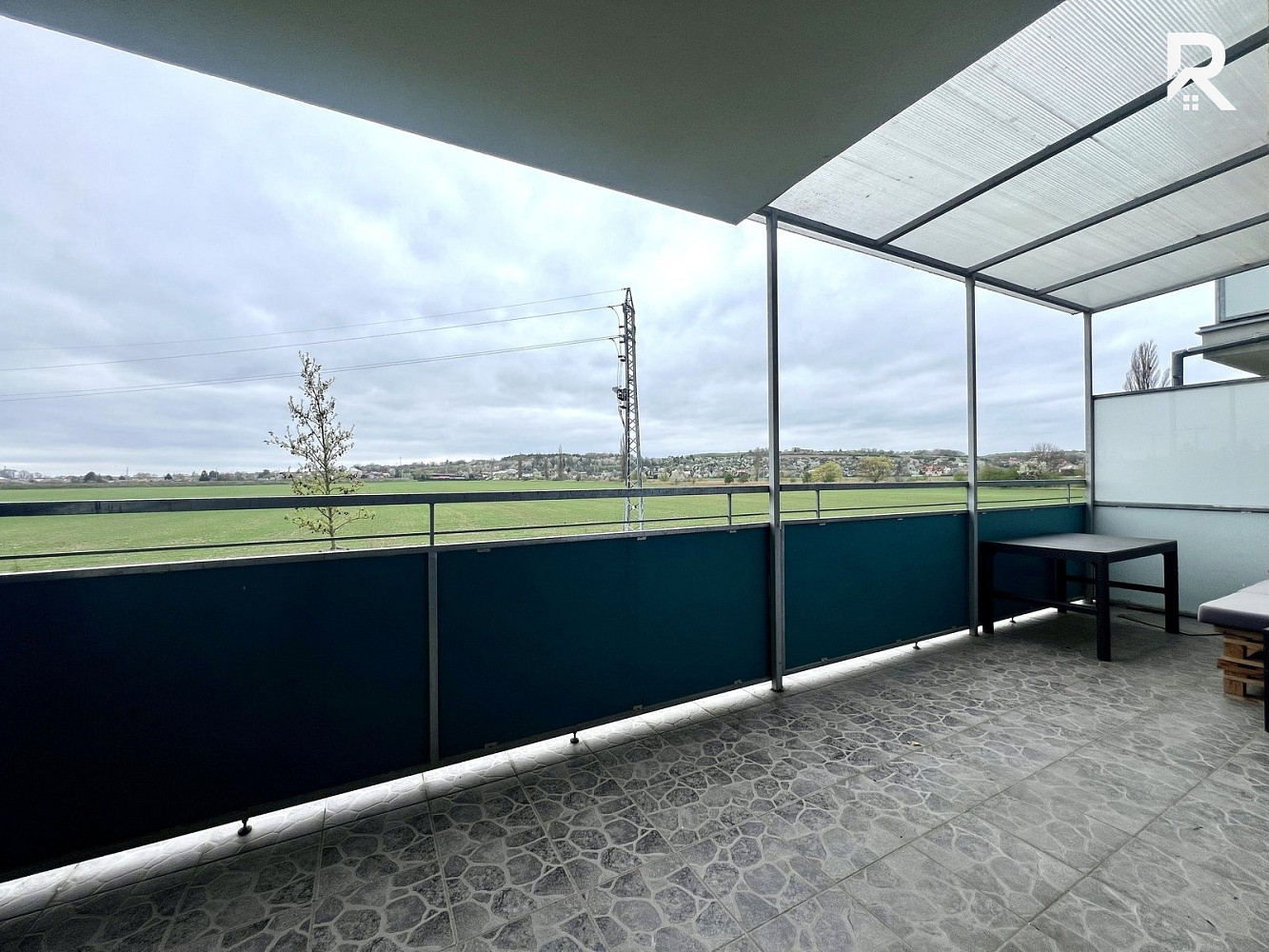 Pronájem bytu 2+kk 58 m² – fotografie 4