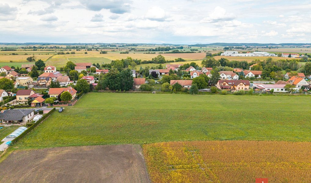 Prodej stavebního pozemku 5 502 m², Dolní Roveň – náhled fotky 9
