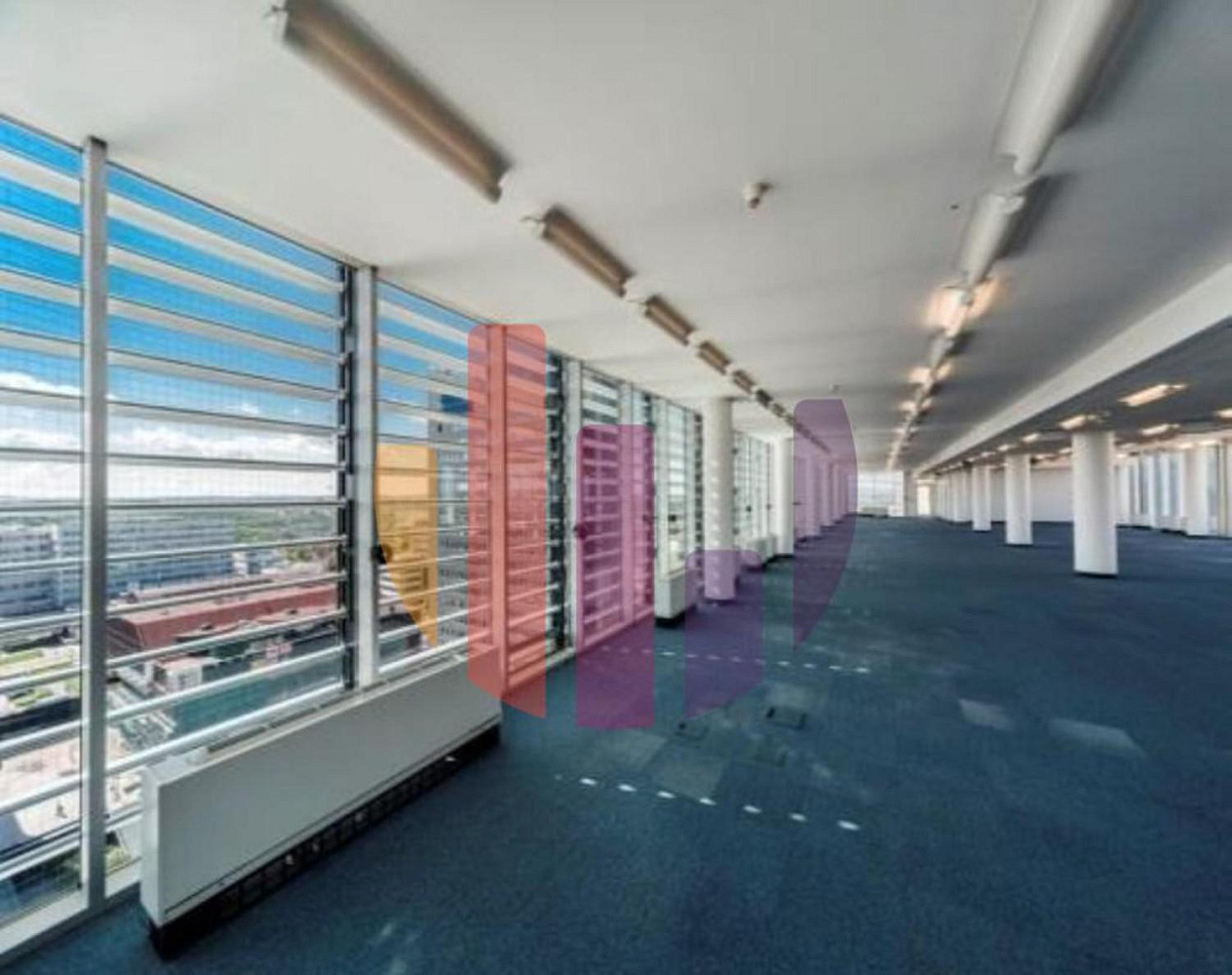 Pronájem kanceláře 463 m² — photo 3