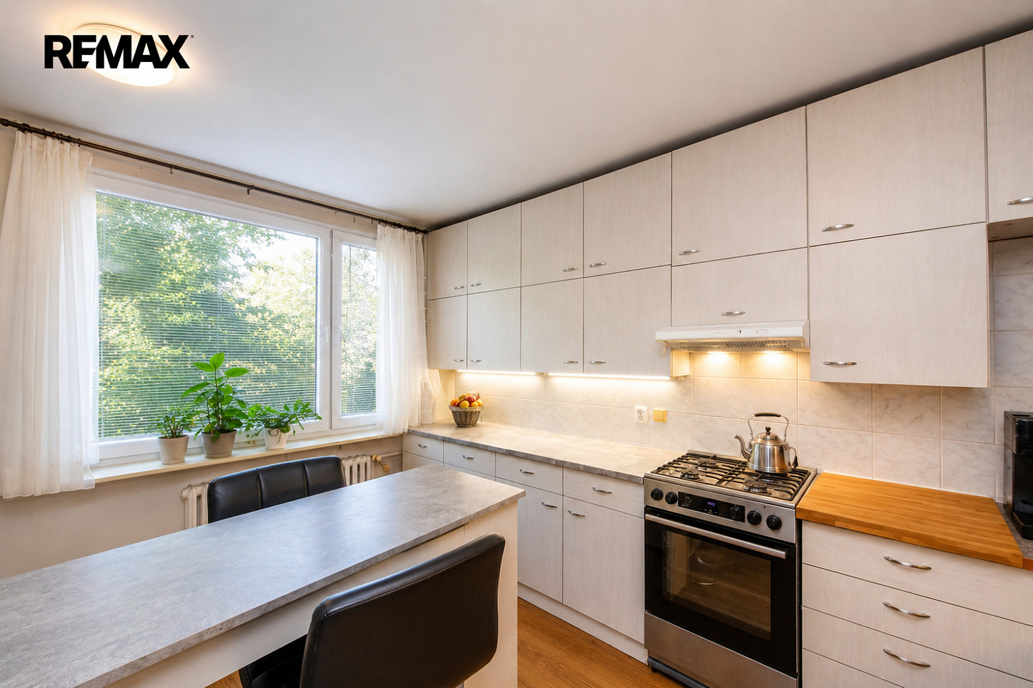 Prodej bytu 3+1 65 m² – pohled 3
