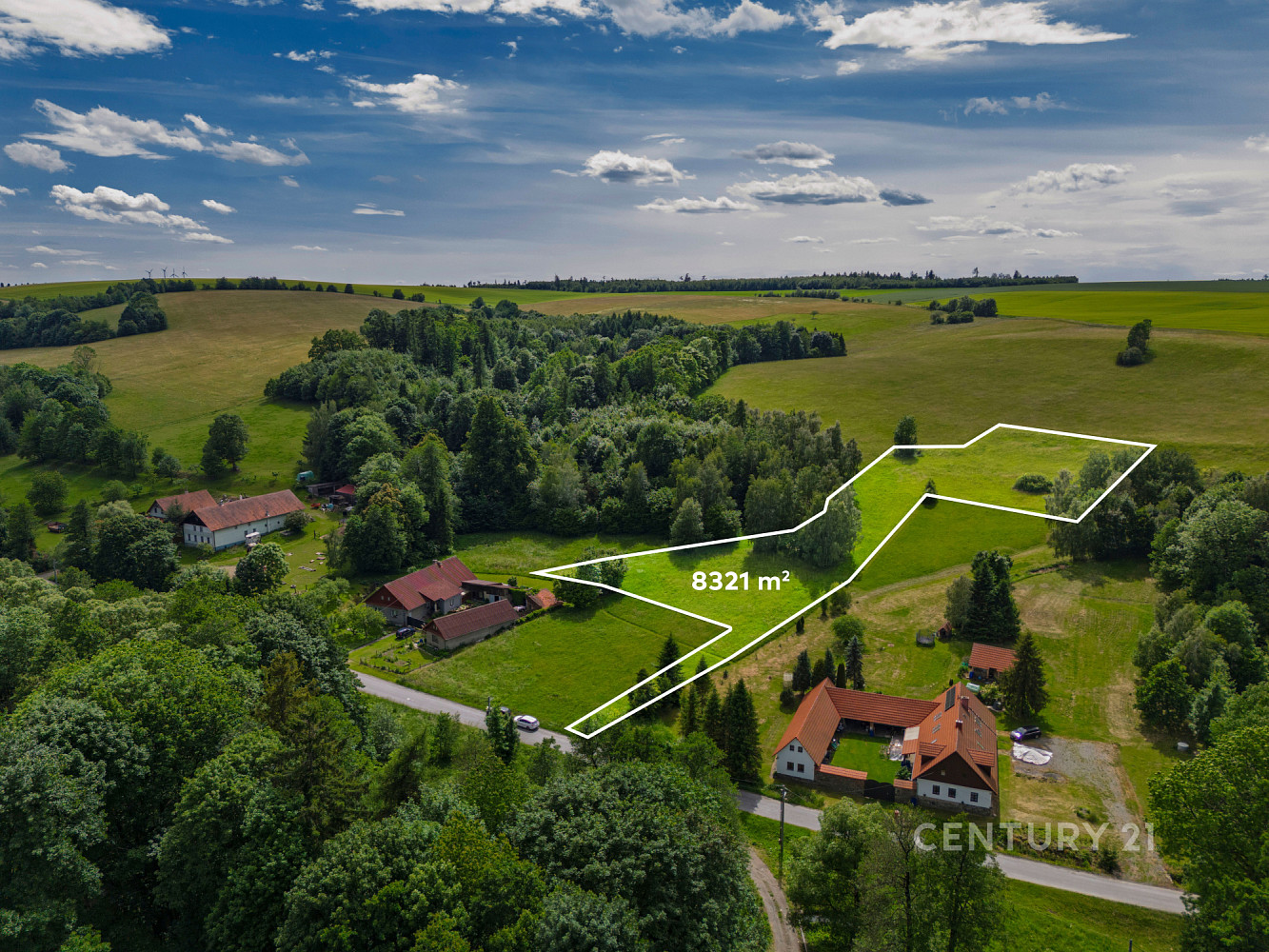 Prodej stavebního pozemku 8 321 m²