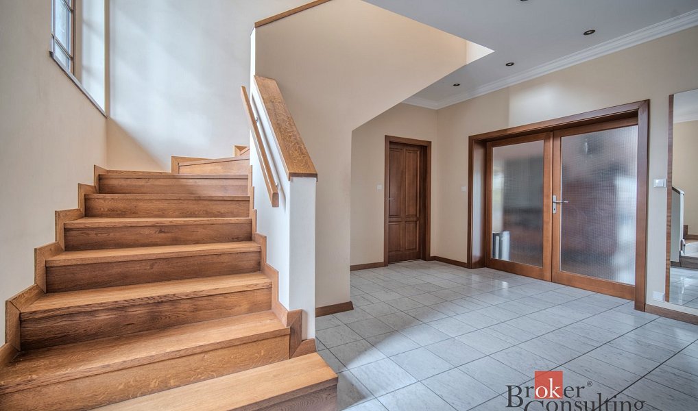 Prodej domu 307 m² s pozemkem 874 m², Praha – náhled fotky 13