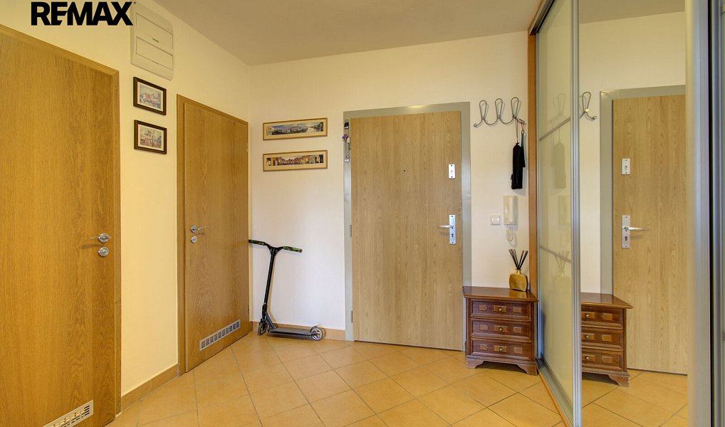 Prodej bytu 2+kk 54 m², Praha – náhled fotky 7