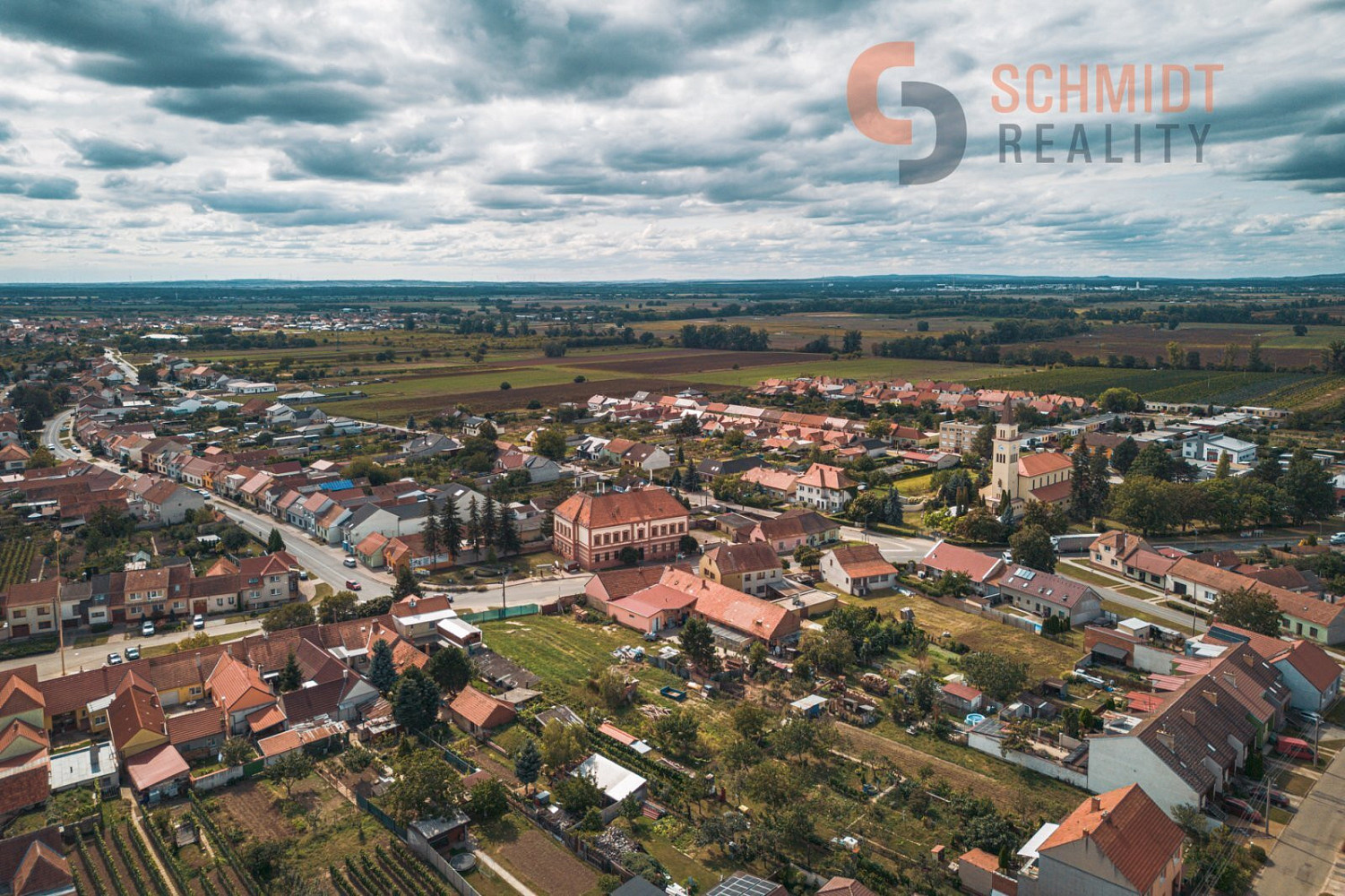 Prodej stavebního pozemku 685 m² – fotografie 5