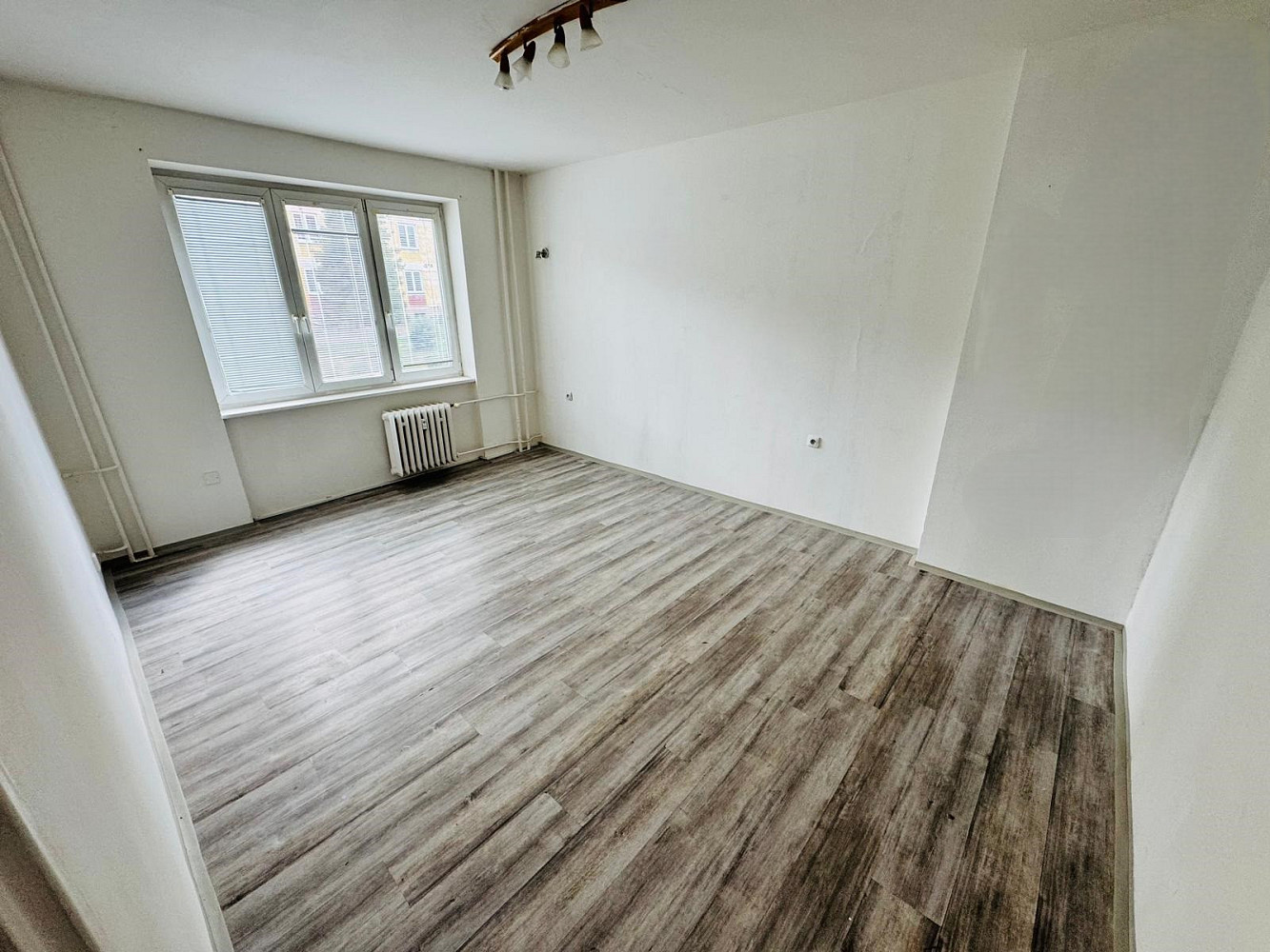 Pronájem bytu 1+1 40 m² – fotografie 4