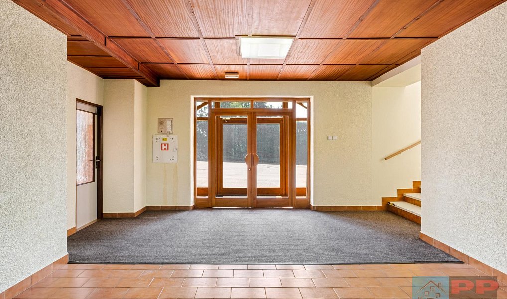Prodej obchodních prostor 941 m², Pardubice – náhled fotky 13