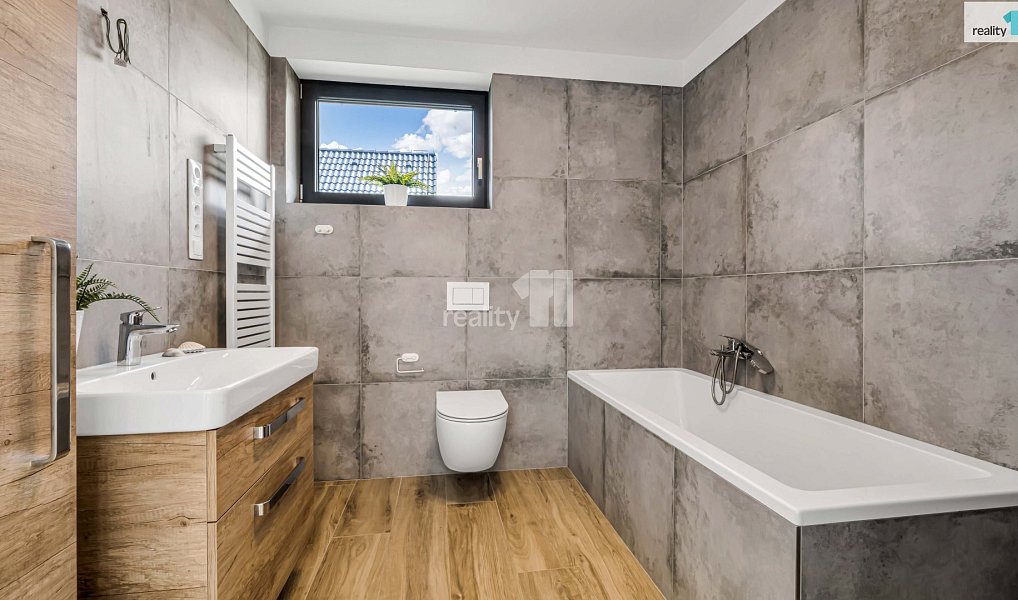 Prodej domu 200 m² s pozemkem 919 m², Vysoký Újezd – náhled fotky 11