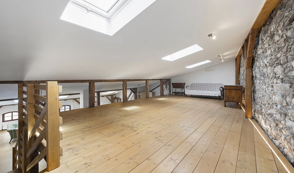 Prodej domu (jiného typu) 600 m² s pozemkem 275 m², Vimperk – náhled fotky 12