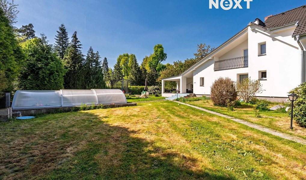 Prodej domu 230 m² s pozemkem 1 203 m², Zvole – náhled fotky 23