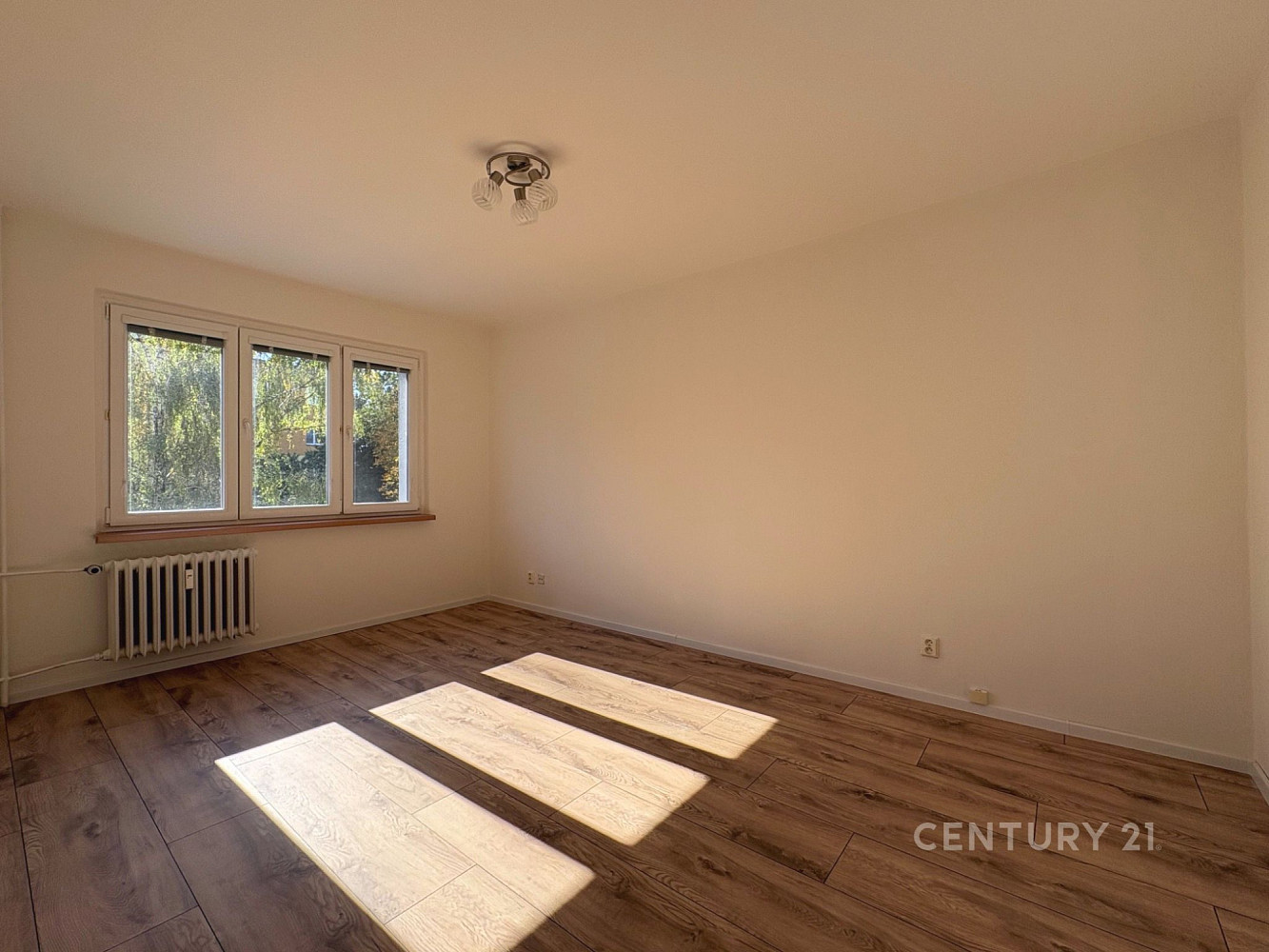 Pronájem bytu 2+1 52 m² – fotografie 5
