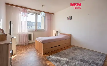 Prodej bytu 1+1 35 m², Dlouhá, Zlín