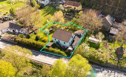 Prodej chaty/chalupy 225 m² s pozemkem 697 m², Nové Hrady - Údolí, okres České Budějovice