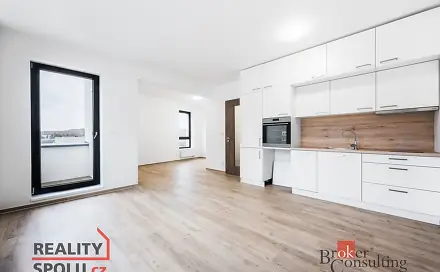 Pronájem bytu 1+kk 43 m², Pazourková, Kuřim, okres Brno-venkov