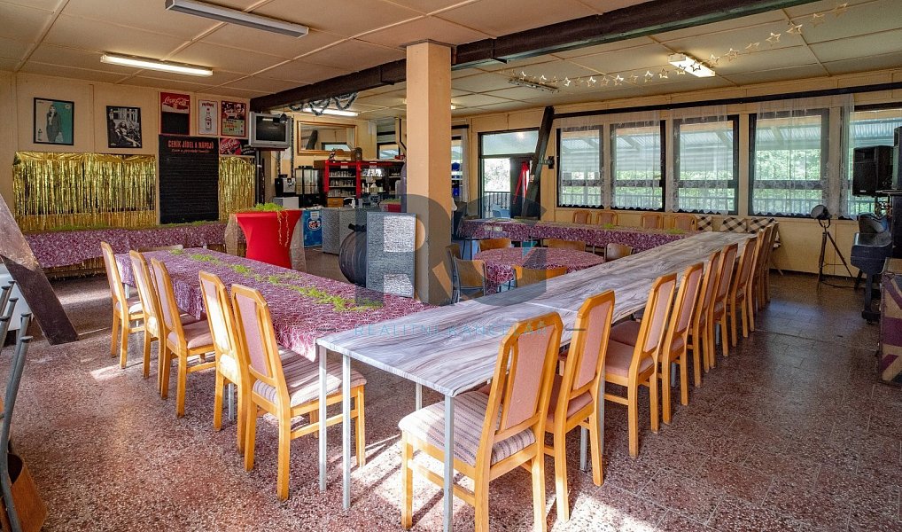 Prodej obchodních prostor 336 m², Vojníkov – náhled fotky 9